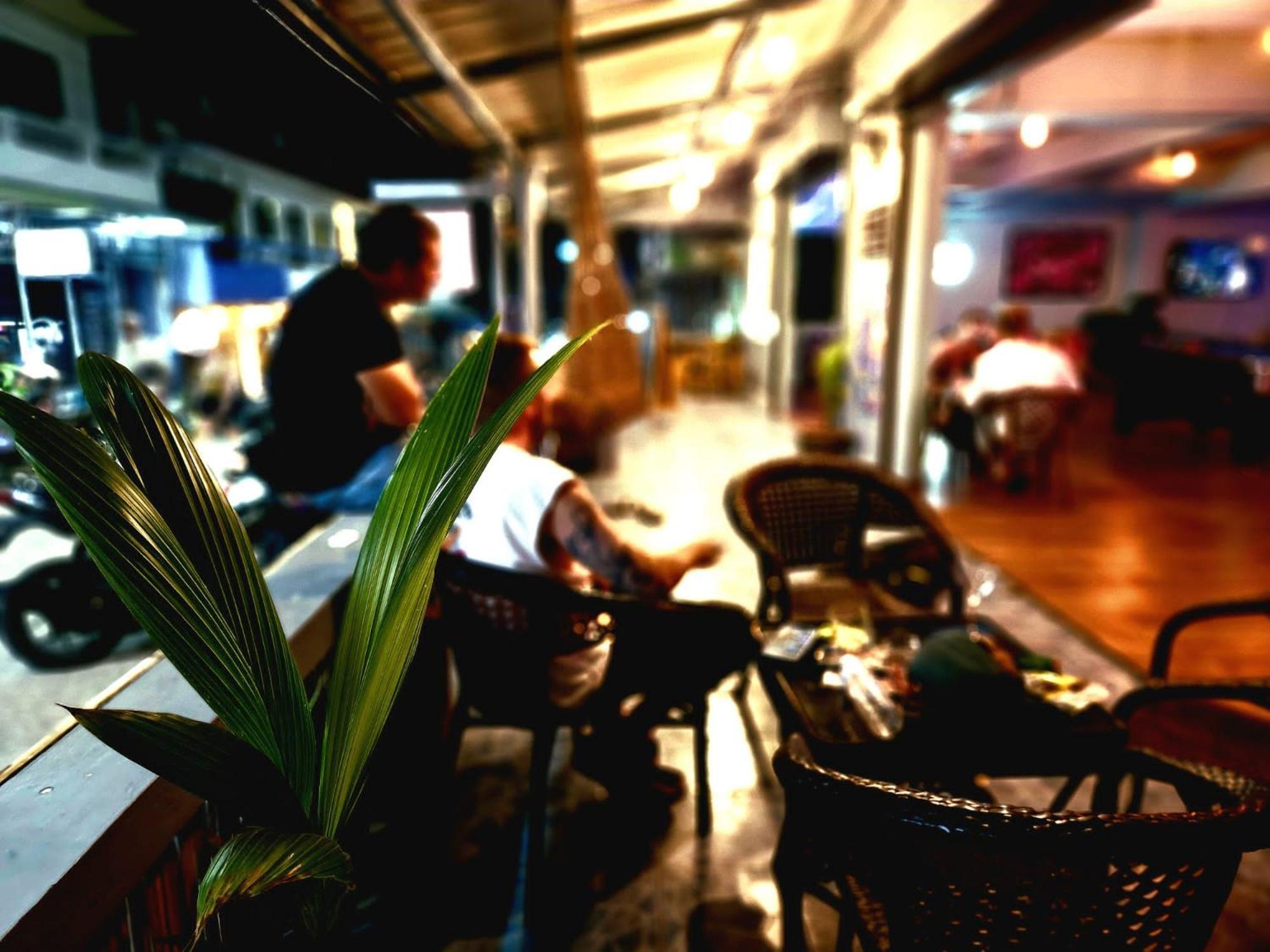 Tiki Tribe Bar & Hostel Ko Tao Exterior foto